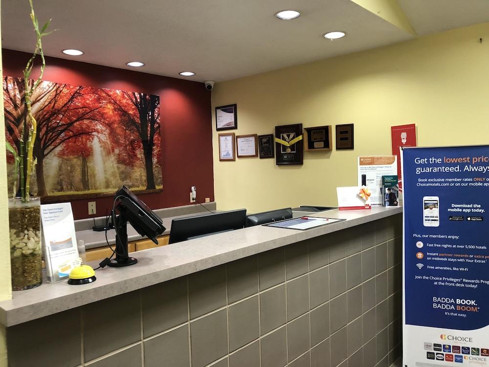 Econo Lodge Marion I-81 Εξωτερικό φωτογραφία