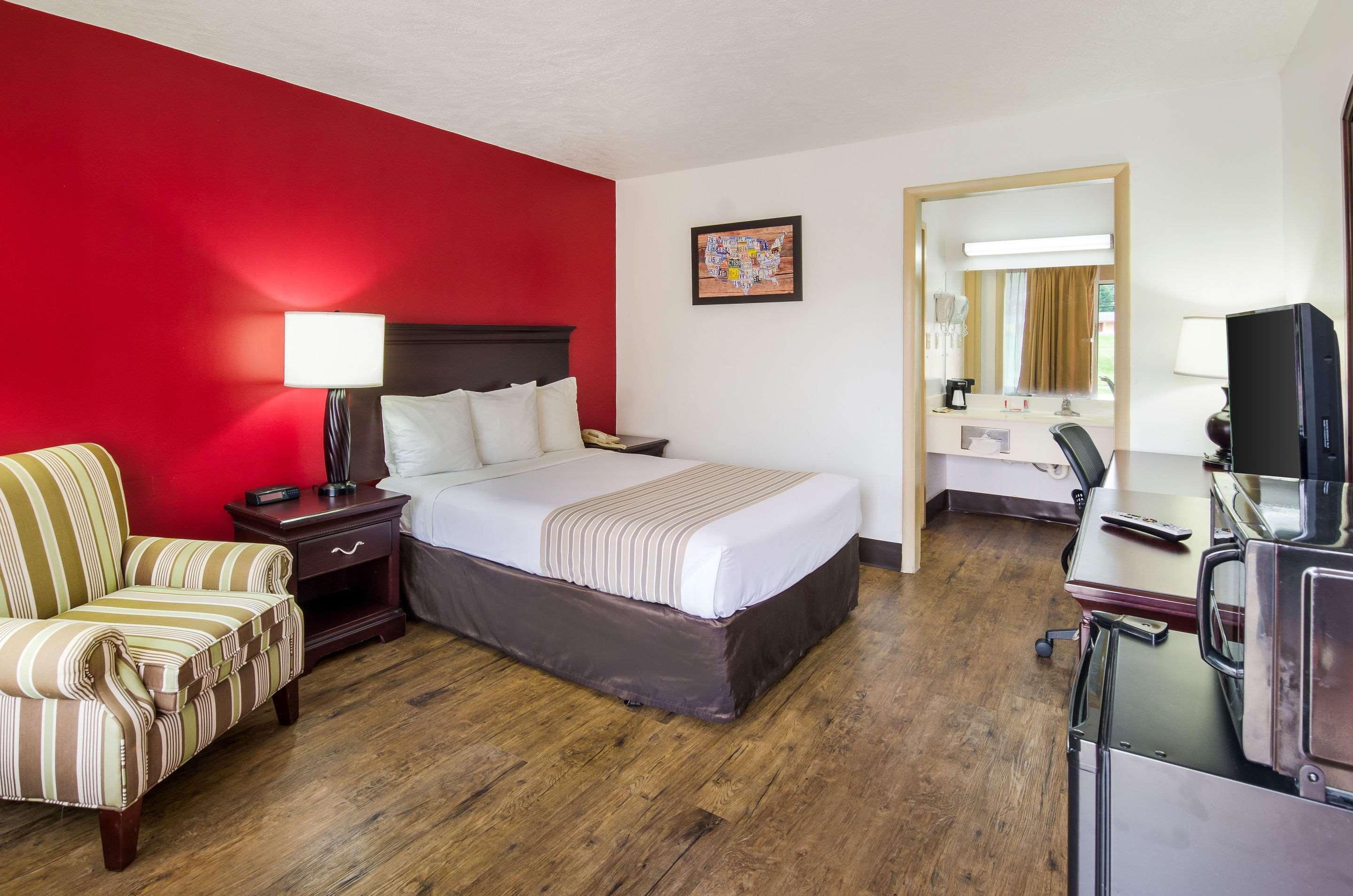 Econo Lodge Marion I-81 Εξωτερικό φωτογραφία