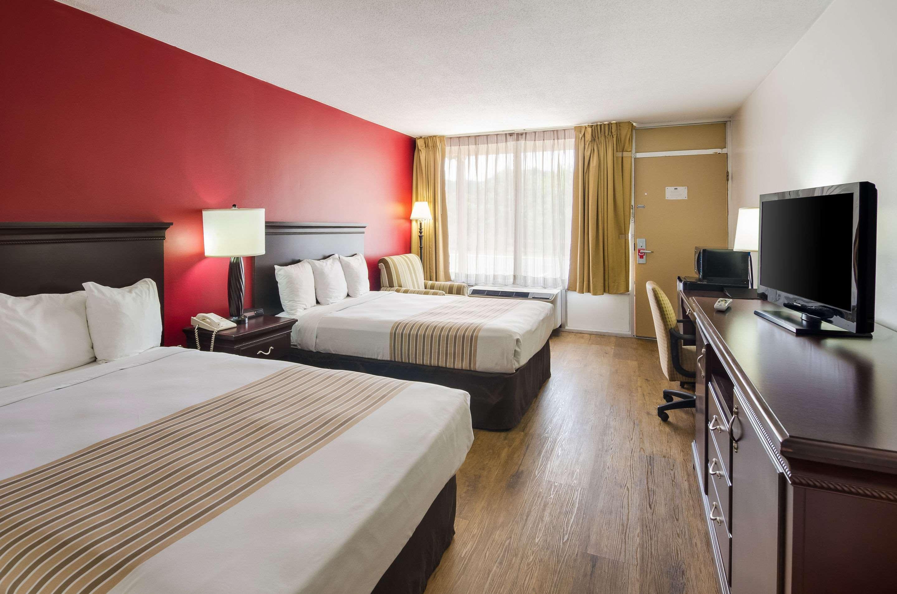 Econo Lodge Marion I-81 Εξωτερικό φωτογραφία