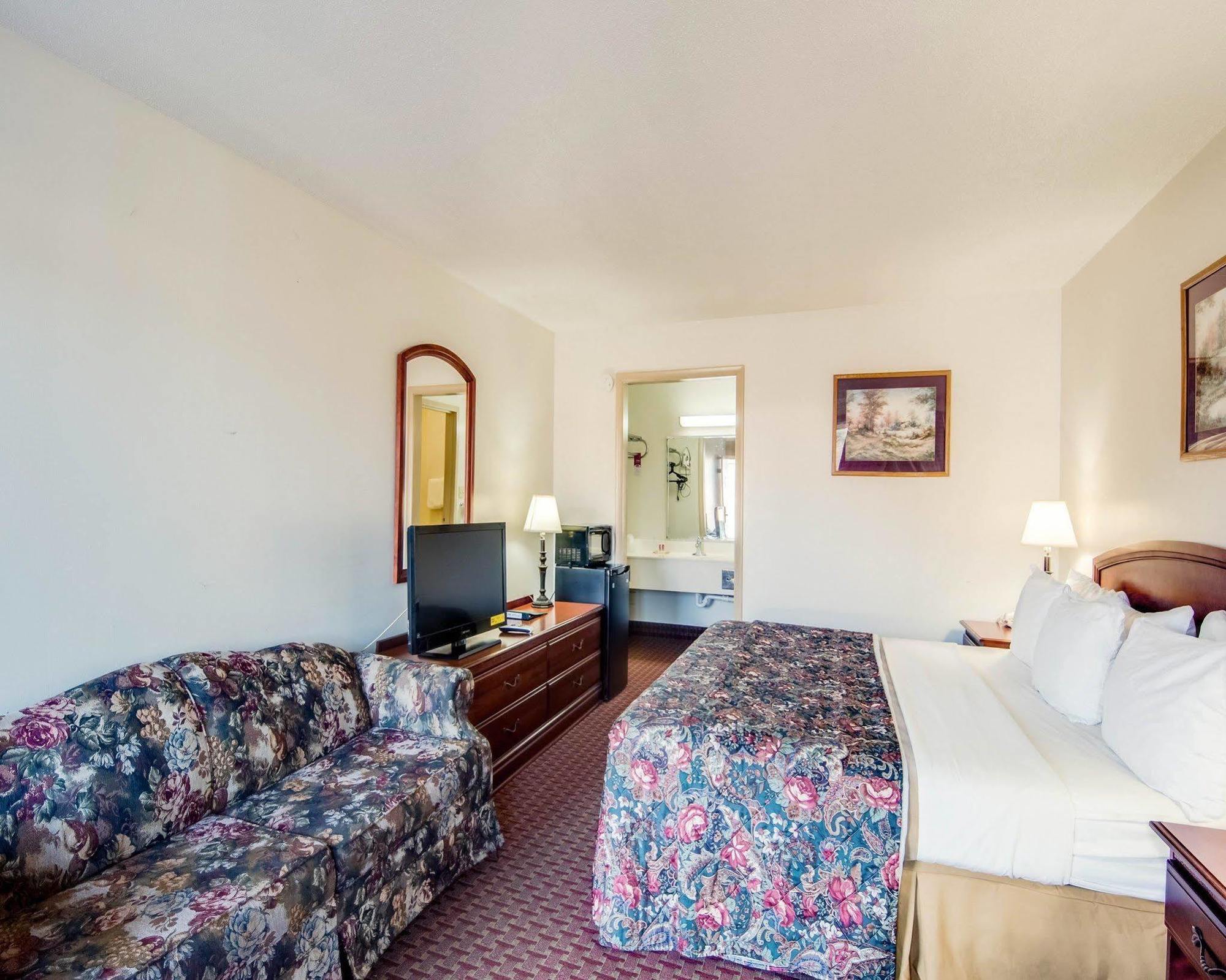 Econo Lodge Marion I-81 Εξωτερικό φωτογραφία