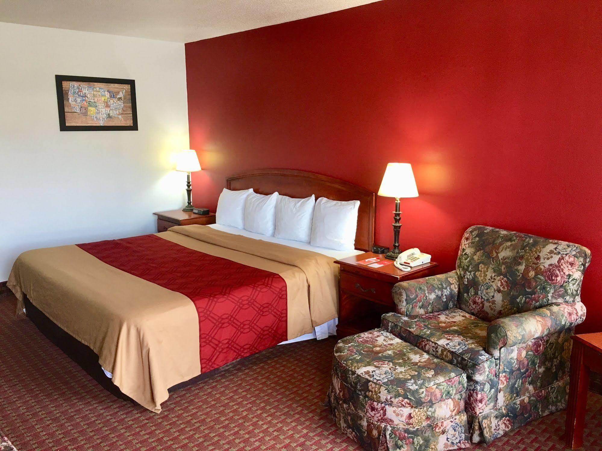 Econo Lodge Marion I-81 Εξωτερικό φωτογραφία