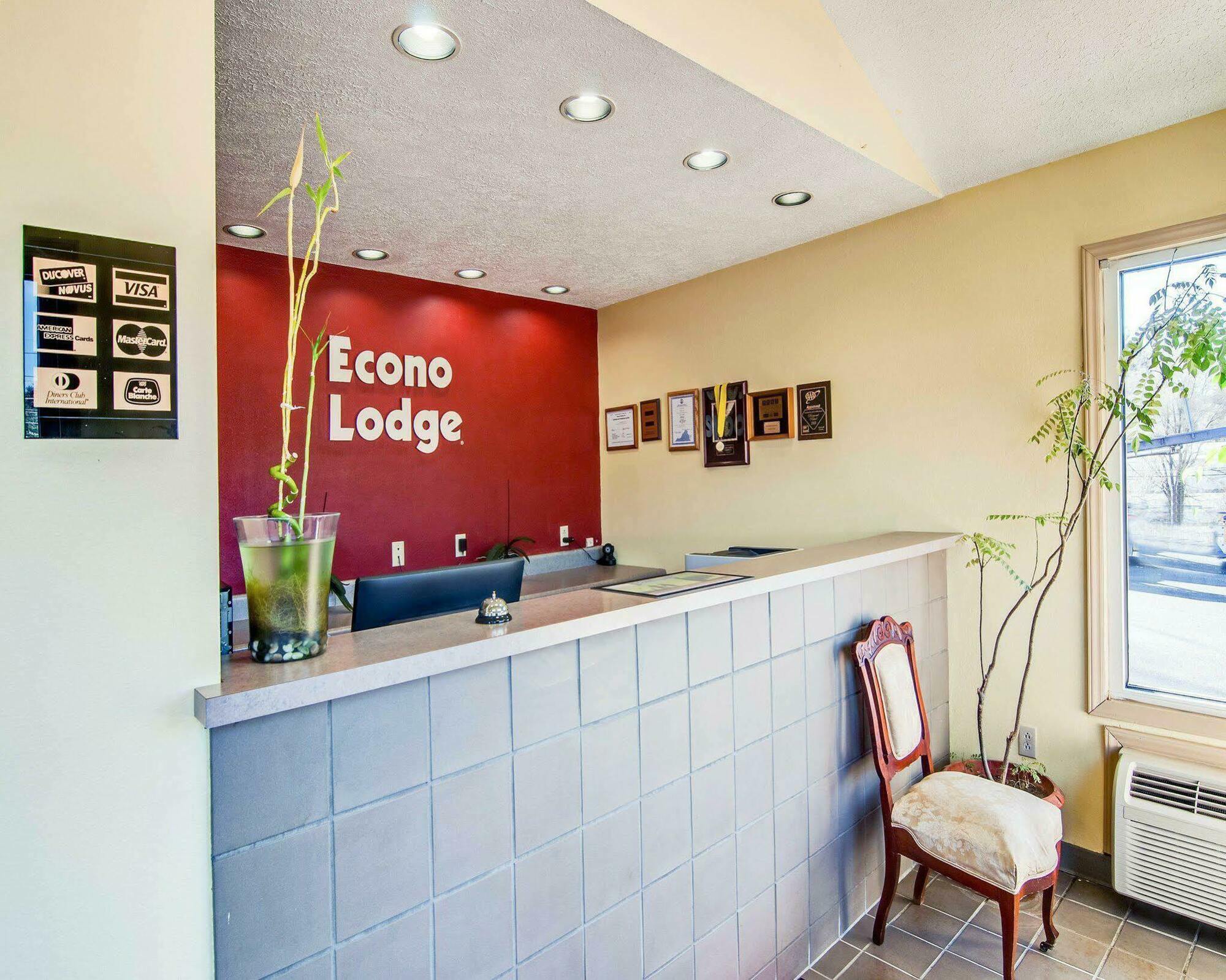 Econo Lodge Marion I-81 Εξωτερικό φωτογραφία
